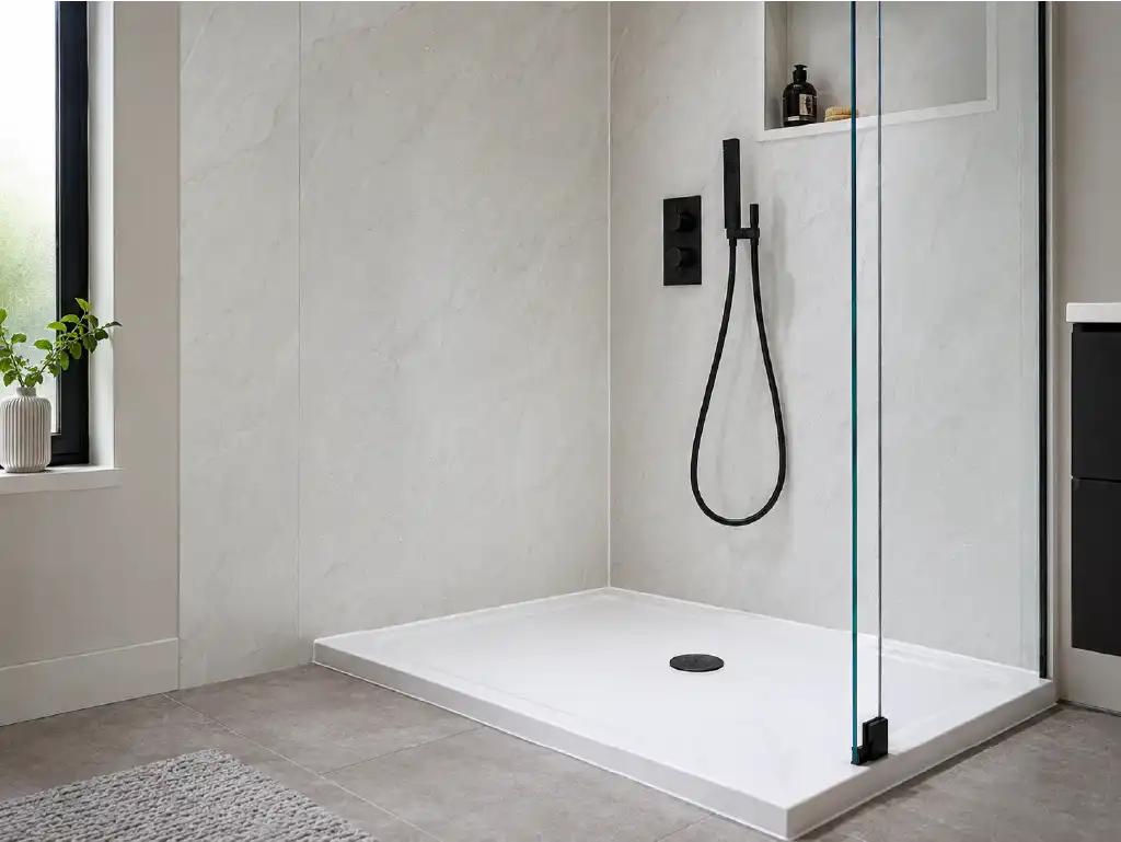 Duş Alanında PVC Panel Birleşimleri Nasıl Su Geçirmez Yapılır? PVC Panel Duş Sızdırmazlığı Rehberi